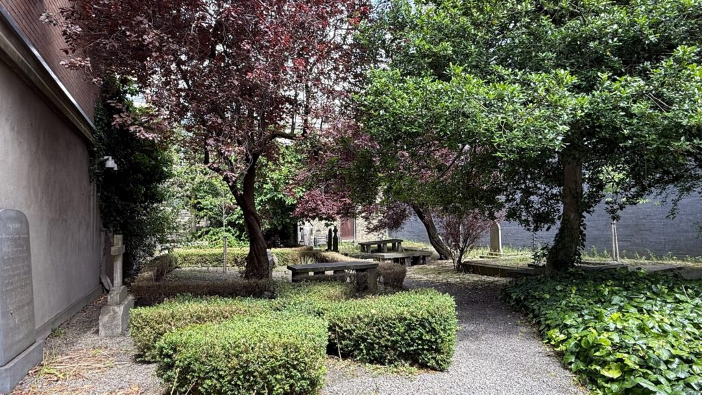 Huguenot Cemetery on Merrion Row in Dublin